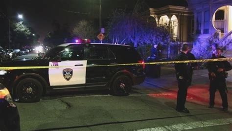 Man fatally shot in West Oakland Friday night